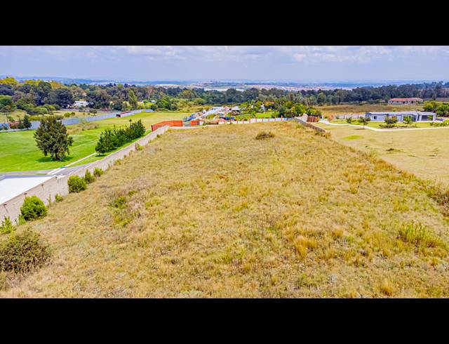 10,000M² VACANT LAND FOR SALE IN KNOPJESLAAGTE AH